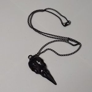 Very Awesome Black Bird Skull Pendant Necklace 20 Inches Long